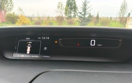 Nissan Serena IV, 2017 год, 1 700 000 рублей, 12 фотография