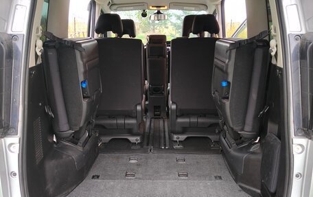 Nissan Serena IV, 2017 год, 1 700 000 рублей, 19 фотография