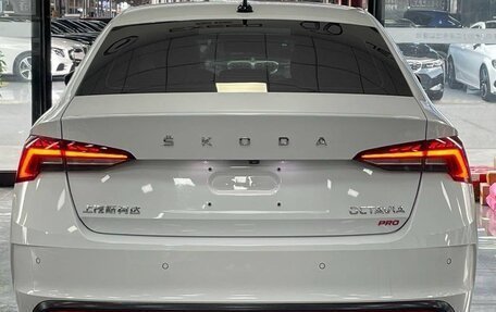 Skoda Octavia IV, 2023 год, 2 476 000 рублей, 2 фотография