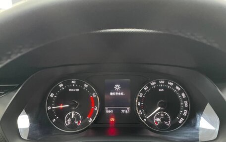 Skoda Octavia IV, 2023 год, 2 476 000 рублей, 4 фотография