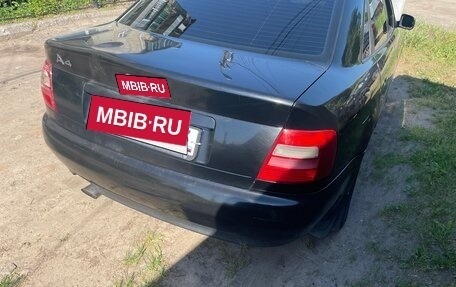 Audi A4, 1998 год, 250 000 рублей, 4 фотография