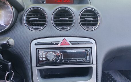 Peugeot 308 II, 2011 год, 630 000 рублей, 15 фотография