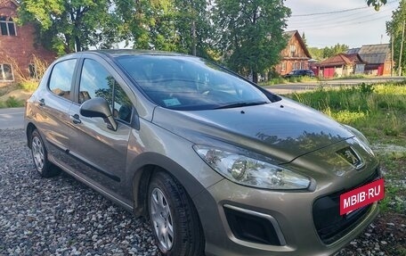 Peugeot 308 II, 2011 год, 630 000 рублей, 3 фотография