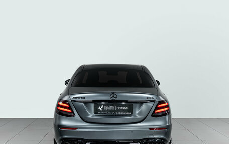 Mercedes-Benz E-Класс AMG, 2018 год, 4 550 000 рублей, 5 фотография