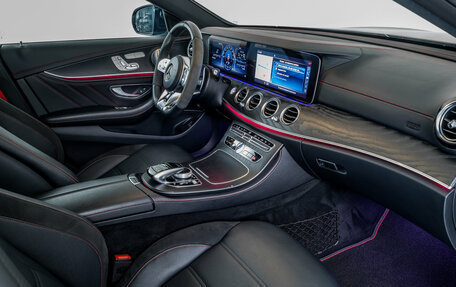 Mercedes-Benz E-Класс AMG, 2018 год, 4 550 000 рублей, 9 фотография