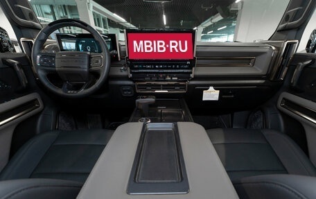 GMC Hummer EV, 2024 год, 18 900 000 рублей, 8 фотография