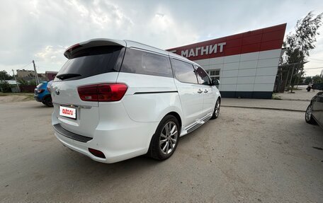 KIA Carnival III, 2020 год, 2 520 000 рублей, 7 фотография