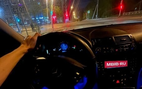 Mercedes-Benz E-Класс, 2005 год, 479 000 рублей, 8 фотография