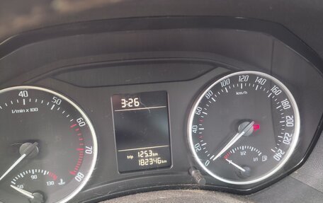 Skoda Octavia, 2012 год, 650 000 рублей, 7 фотография