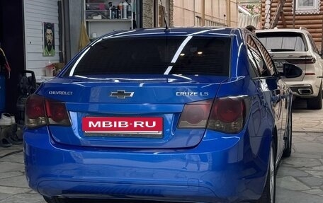 Chevrolet Cruze II, 2011 год, 700 000 рублей, 10 фотография
