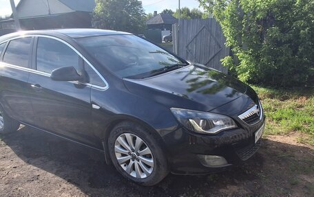 Opel Astra J, 2011 год, 650 000 рублей, 9 фотография