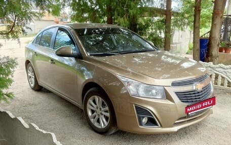 Chevrolet Cruze II, 2013 год, 700 000 рублей, 6 фотография