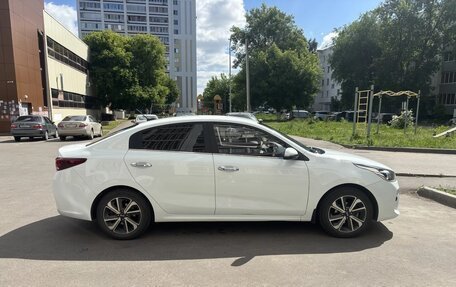KIA Rio IV, 2019 год, 1 595 000 рублей, 4 фотография