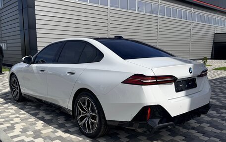 BMW 5 серия, 2024 год, 6 499 000 рублей, 3 фотография