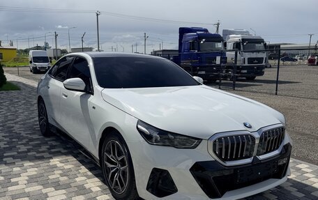 BMW 5 серия, 2024 год, 6 499 000 рублей, 2 фотография