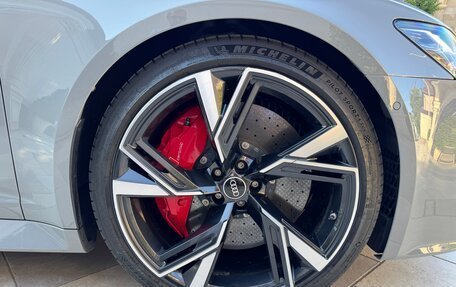 Audi RS 6, 2021 год, 14 000 000 рублей, 9 фотография