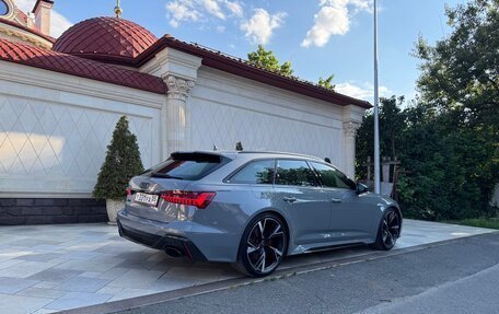 Audi RS 6, 2021 год, 14 000 000 рублей, 3 фотография
