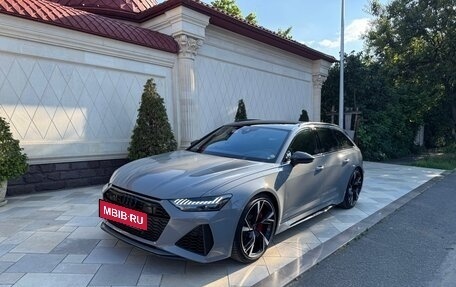 Audi RS 6, 2021 год, 14 000 000 рублей, 8 фотография