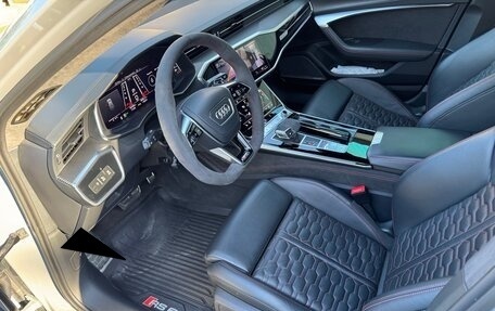 Audi RS 6, 2021 год, 14 000 000 рублей, 6 фотография