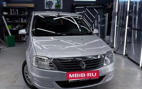 Renault Logan I, 2013 год, 670 000 рублей, 2 фотография