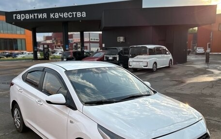 Hyundai Solaris II рестайлинг, 2017 год, 630 000 рублей, 6 фотография