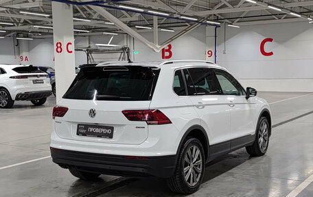 Volkswagen Tiguan II, 2019 год, 2 630 000 рублей, 9 фотография