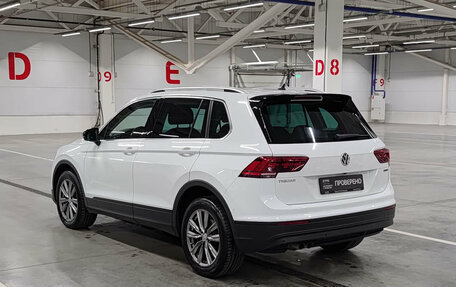 Volkswagen Tiguan II, 2019 год, 2 630 000 рублей, 11 фотография