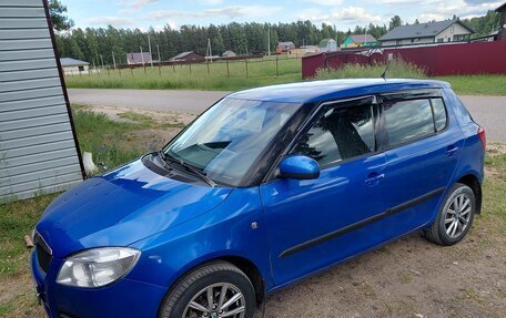 Skoda Fabia II, 2008 год, 400 000 рублей, 1 фотография