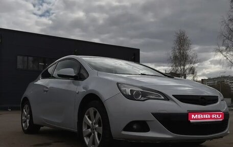 Opel Astra J, 2011 год, 800 000 рублей, 1 фотография