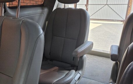 KIA Carnival III, 2018 год, 3 400 000 рублей, 21 фотография