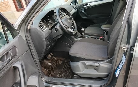 Volkswagen Tiguan II, 2021 год, 3 200 000 рублей, 9 фотография