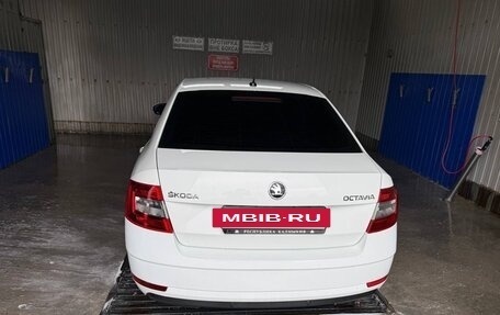 Skoda Octavia, 2018 год, 1 100 000 рублей, 6 фотография