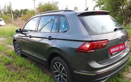 Volkswagen Tiguan II, 2021 год, 3 200 000 рублей, 5 фотография