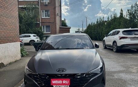 Hyundai Elantra, 2023 год, 2 300 000 рублей, 5 фотография