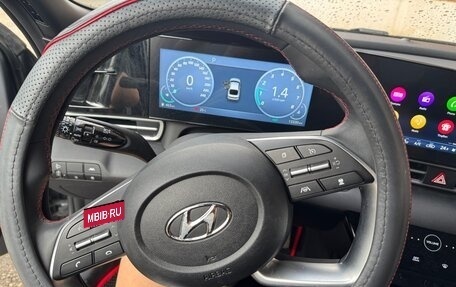 Hyundai Elantra, 2023 год, 2 300 000 рублей, 11 фотография