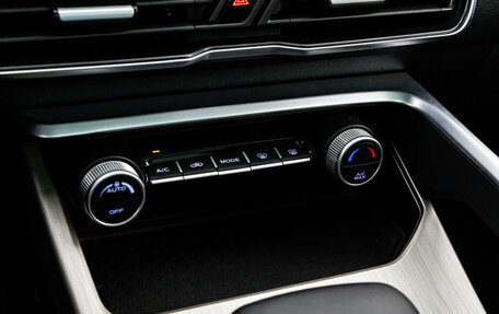 Geely Coolray I, 2023 год, 2 199 000 рублей, 18 фотография