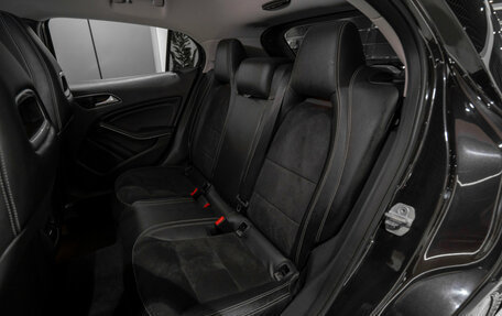 Mercedes-Benz GLA, 2015 год, 1 595 000 рублей, 12 фотография