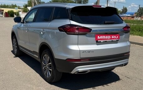 Geely Atlas, 2024 год, 2 500 000 рублей, 5 фотография