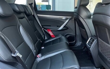 Geely Atlas, 2024 год, 2 500 000 рублей, 19 фотография