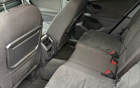 Volkswagen Tiguan II, 2019 год, 2 200 000 рублей, 7 фотография