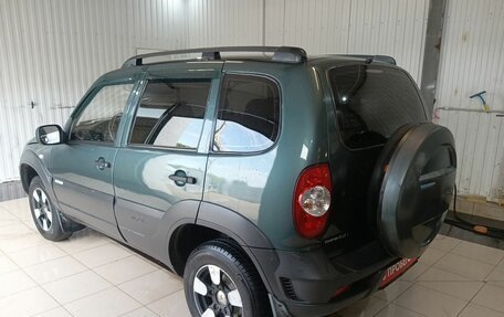 Chevrolet Niva I рестайлинг, 2011 год, 499 000 рублей, 4 фотография