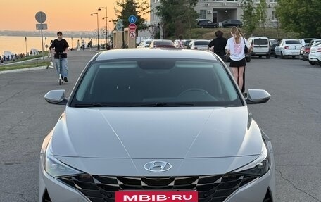 Hyundai Elantra, 2021 год, 2 499 000 рублей, 8 фотография