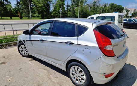 Hyundai Solaris II рестайлинг, 2012 год, 680 000 рублей, 8 фотография