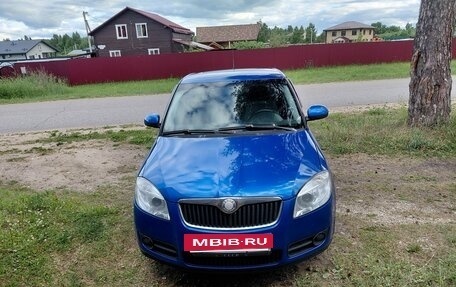 Skoda Fabia II, 2008 год, 400 000 рублей, 2 фотография