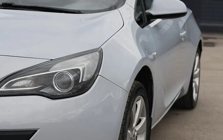 Opel Astra J, 2011 год, 800 000 рублей, 8 фотография
