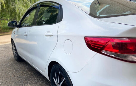 KIA Rio III рестайлинг, 2016 год, 930 000 рублей, 15 фотография