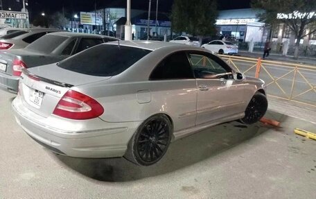 Mercedes-Benz CLK-Класс, 2005 год, 590 000 рублей, 4 фотография