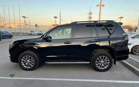 Toyota Land Cruiser Prado 150 рестайлинг 2, 2018 год, 5 300 000 рублей, 5 фотография