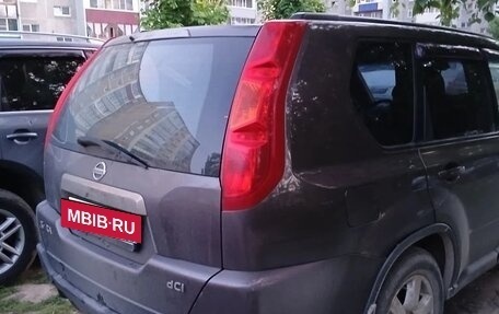 Nissan X-Trail, 2010 год, 850 000 рублей, 3 фотография