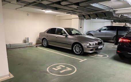 BMW 5 серия, 1998 год, 650 000 рублей, 24 фотография